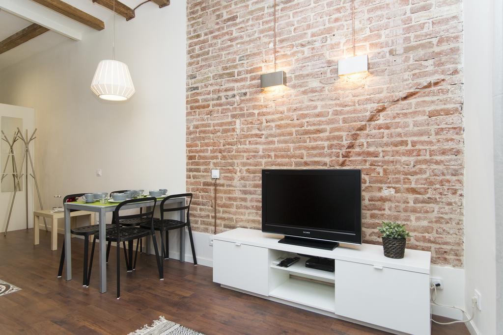 Apartments Barcelona Sagrada Ruang foto